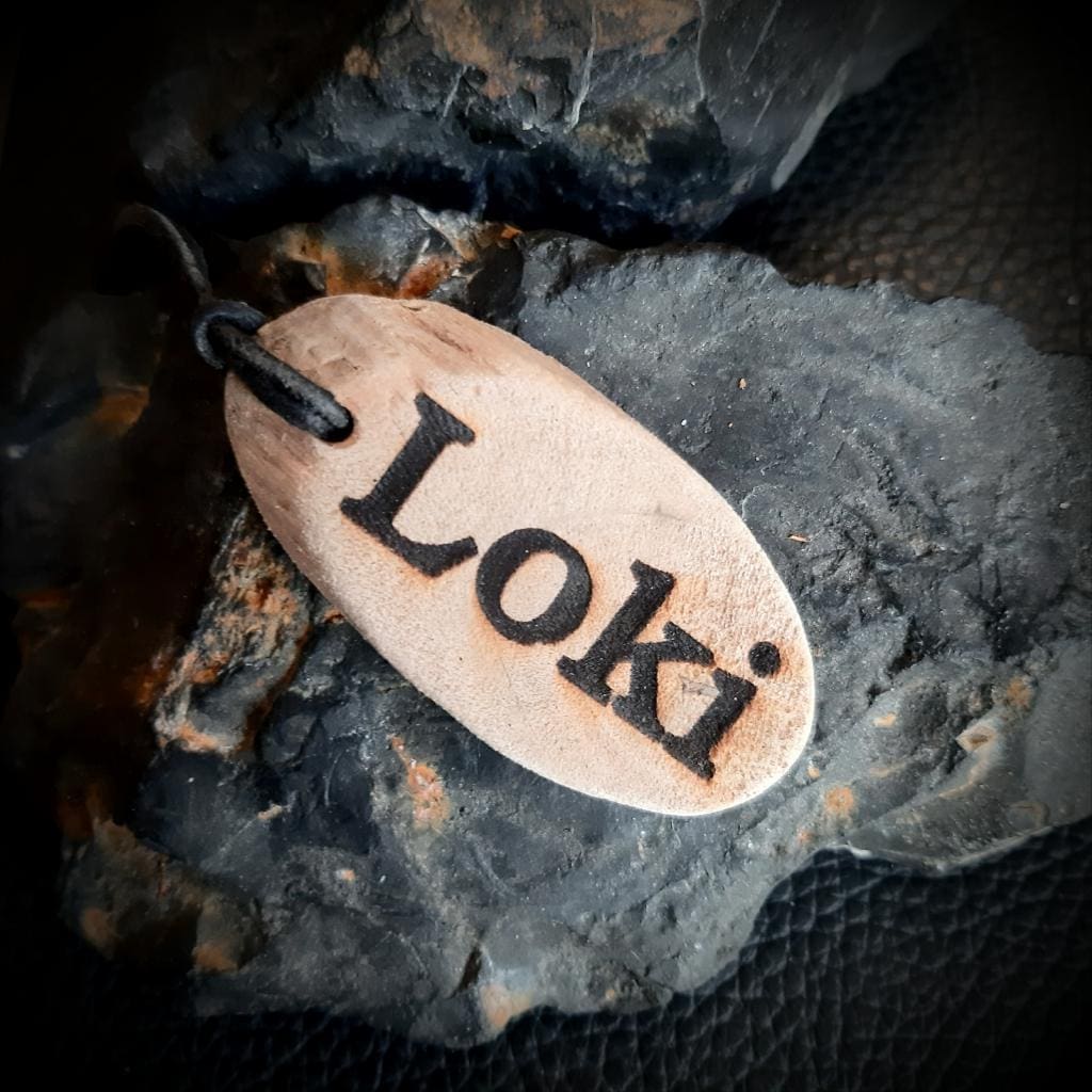 Schlüsselanhänger Loki mit Gravur