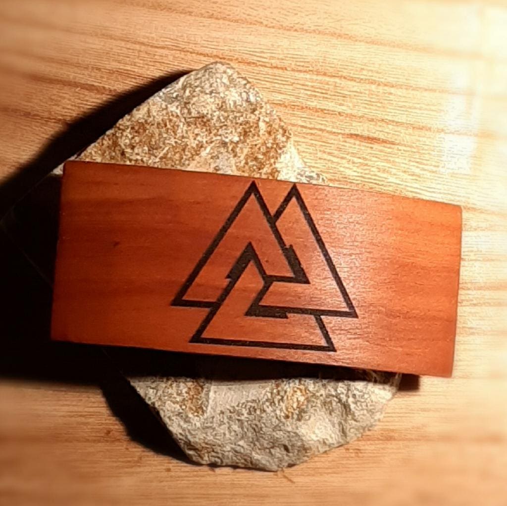Holz-Haarspange mit Valknut