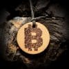 Holzschmuck Anhänger Bitcoin