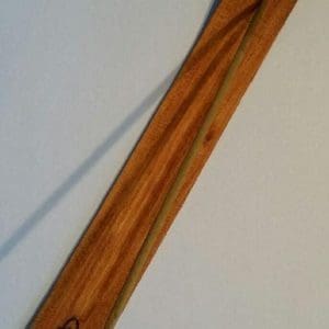 Räucherstäbchenhalter aus Holz