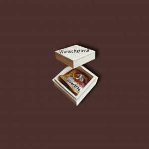 Holzbox mit Wunschgravur aus Kiefernholz 7,5×7,5cm