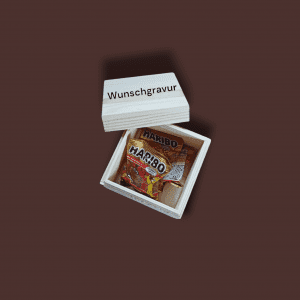 Holzbox mit Wunschgravur aus Kiefernholz 9x9cm