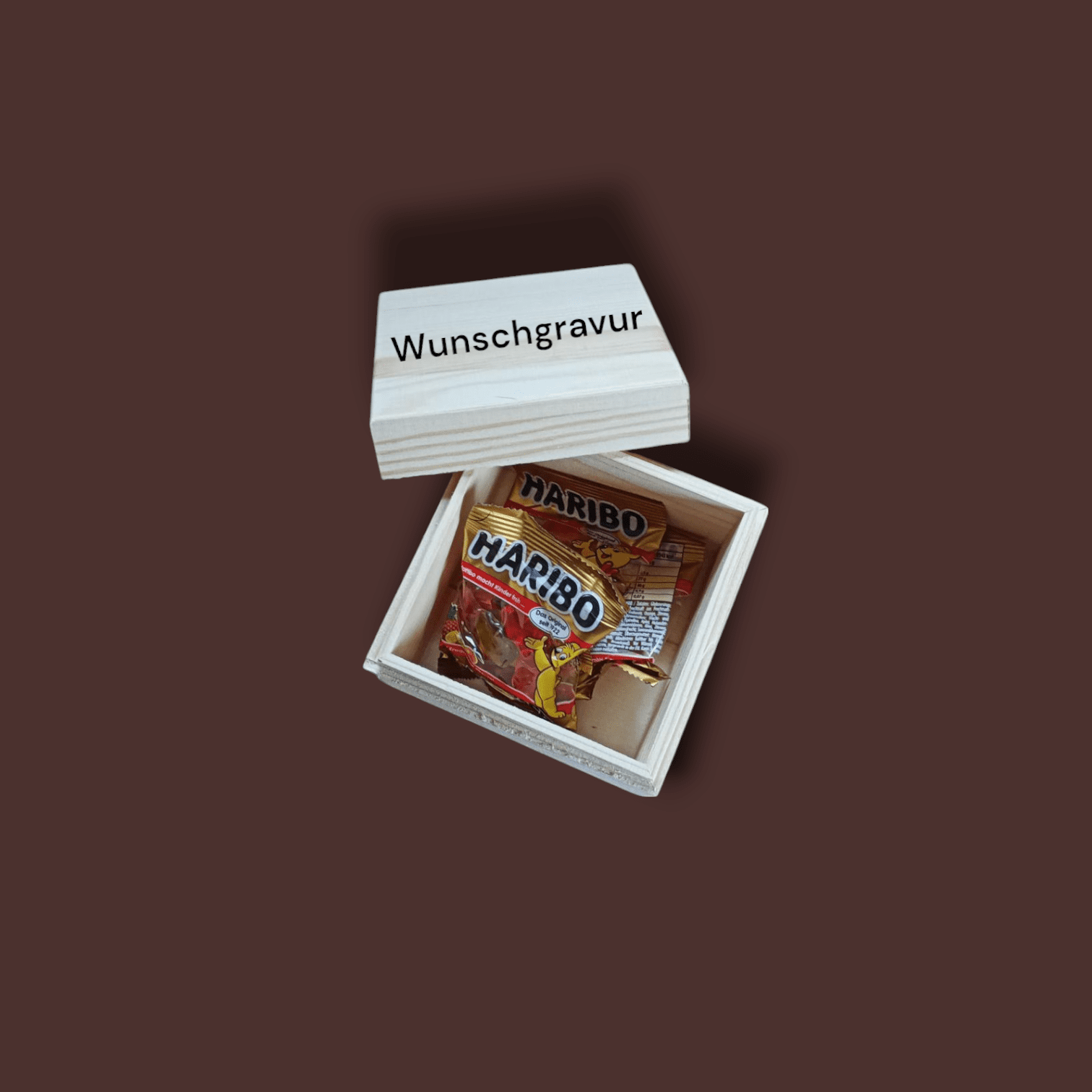 Holzbox mit Wunschgravur 9x9
