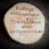 Baumscheibe Kollege abzugeben