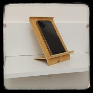 Handy- und Tablethalter aus Bambus