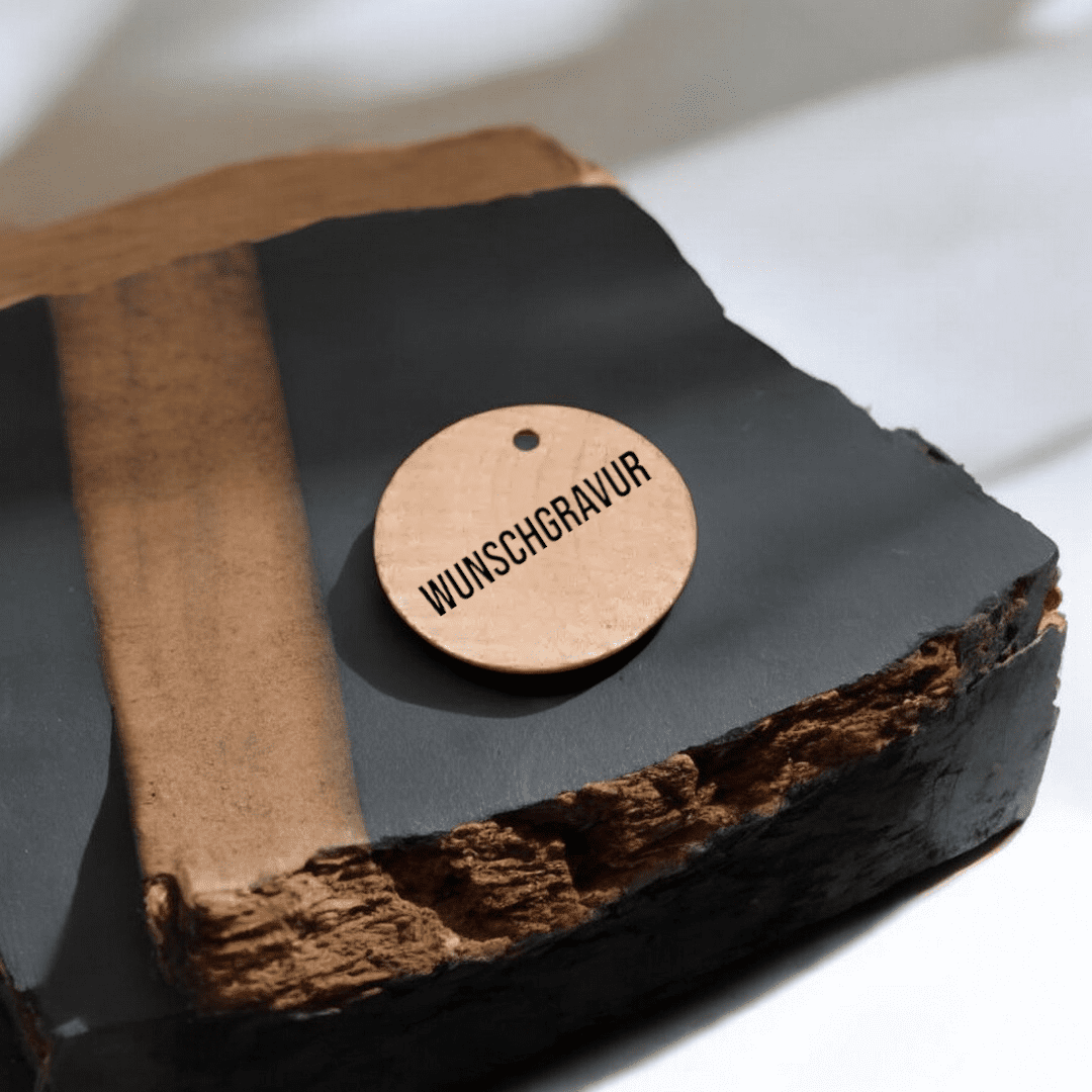 Holzschmuckanhänger mit Wunschgravur